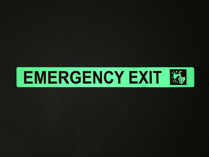 Adesivo normativo saída de emergência
